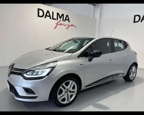 Used RENAULT CLIO Petrol 2018 Ad 