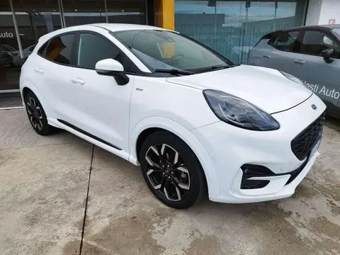 Used FORD PUMA Hybrid 2021 Ad 