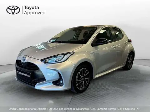 Used TOYOTA YARIS Hybrid 2020 Ad 