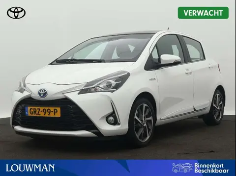 Used TOYOTA YARIS Hybrid 2017 Ad 