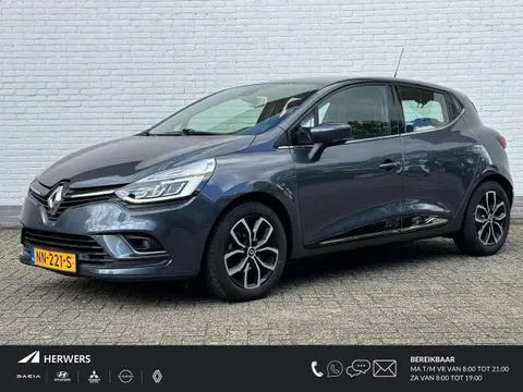 Used RENAULT CLIO Petrol 2017 Ad 