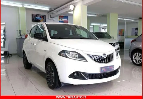 Used LANCIA YPSILON Hybrid 2023 Ad 