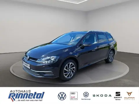 Used VOLKSWAGEN GOLF Petrol 2018 Ad 