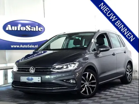 Used VOLKSWAGEN GOLF Petrol 2018 Ad 