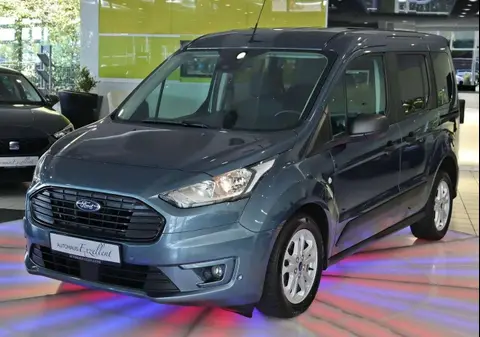 Used FORD TOURNEO Petrol 2019 Ad 