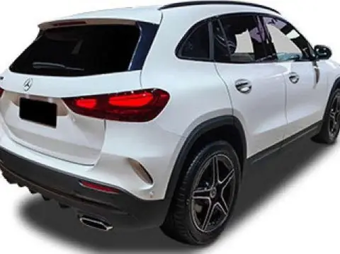 Annonce MERCEDES-BENZ CLASSE GLA Essence 2024 d'occasion 