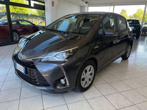 Used TOYOTA YARIS Hybrid 2020 Ad 