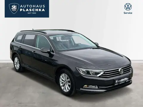 Used VOLKSWAGEN PASSAT Petrol 2018 Ad 