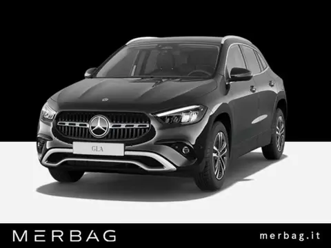 Used MERCEDES-BENZ CLASSE GLA Hybrid 2024 Ad 