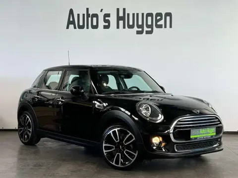 Used MINI COOPER Petrol 2019 Ad Belgium