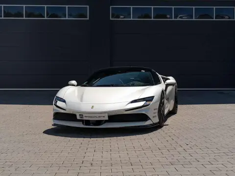 Used FERRARI SF90 Hybrid 2021 Ad 