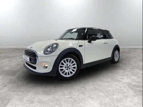 Used MINI COOPER Diesel 2017 Ad 