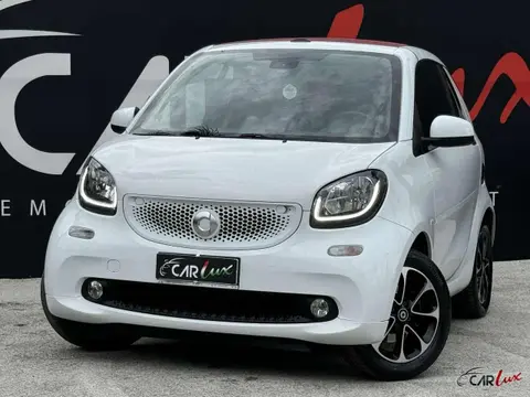 Annonce SMART FORTWO Essence 2017 d'occasion 