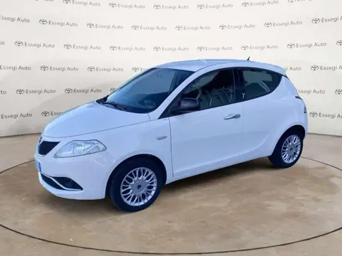 Annonce LANCIA YPSILON Essence 2017 d'occasion 