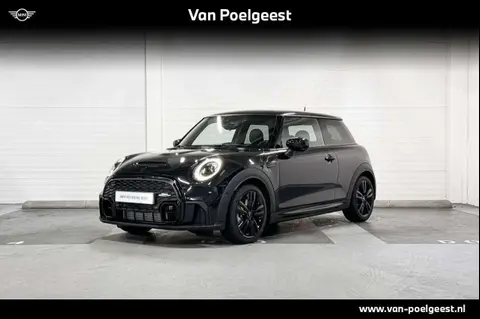 Used MINI COOPER Petrol 2024 Ad 