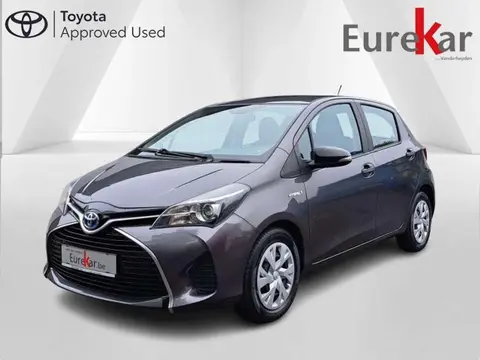 Used TOYOTA YARIS Hybrid 2015 Ad 