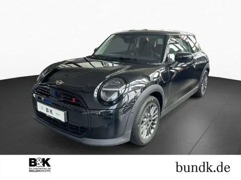 Annonce MINI COOPER Essence 2024 d'occasion Allemagne