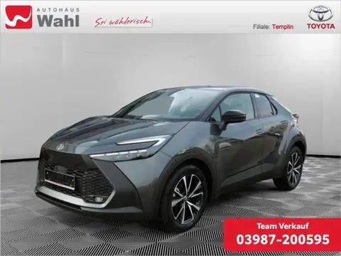 Used TOYOTA C-HR Hybrid 2024 Ad 