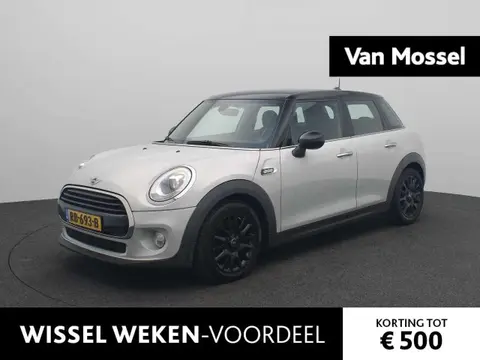 Used MINI COOPER Petrol 2017 Ad 