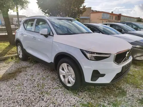 Used VOLVO XC40 Hybrid 2024 Ad 