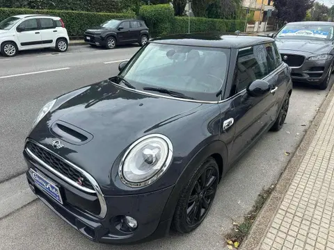 Used MINI COOPER Diesel 2018 Ad 