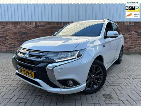 Annonce MITSUBISHI OUTLANDER Hybride 2019 d'occasion 