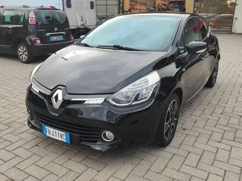 Used RENAULT CLIO Petrol 2015 Ad 