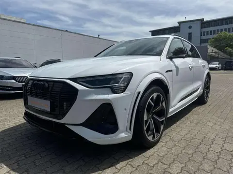 Used AUDI E-TRON Electric 2021 Ad 