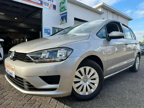 Used VOLKSWAGEN GOLF Petrol 2015 Ad 