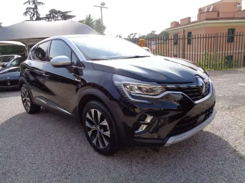 Used RENAULT CAPTUR Petrol 2023 Ad 