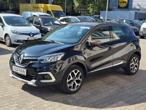 Used RENAULT CAPTUR Petrol 2018 Ad 