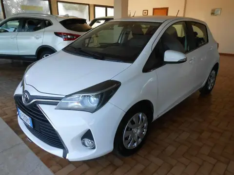 Annonce TOYOTA YARIS Essence 2015 d'occasion 