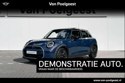 Used MINI COOPER Petrol 2024 Ad 