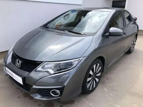 Used HONDA CIVIC Petrol 2016 Ad 