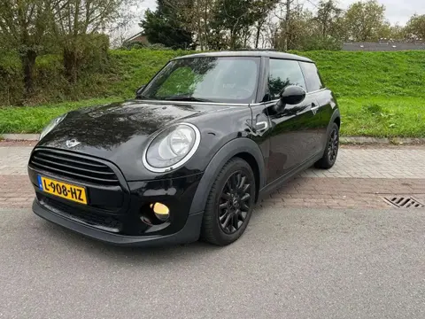 Used MINI COOPER Petrol 2016 Ad 