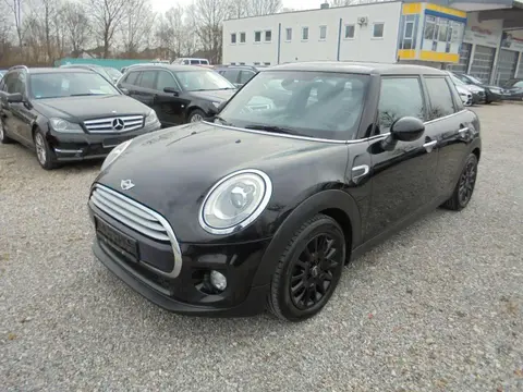 Used MINI COOPER Petrol 2015 Ad Germany