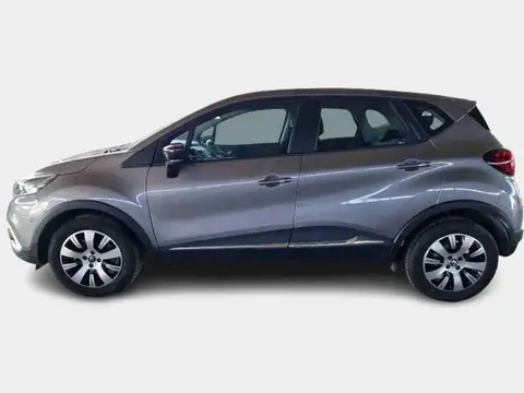 Used RENAULT CAPTUR Diesel 2019 Ad 