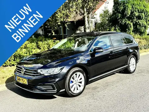 Used VOLKSWAGEN PASSAT Hybrid 2020 Ad 