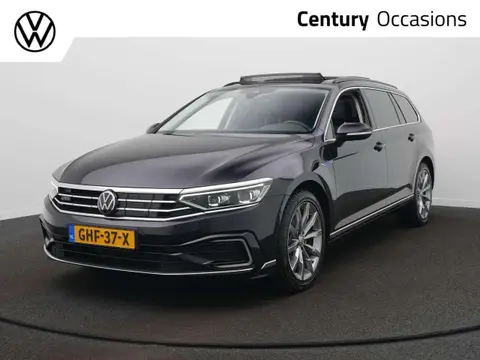 Used VOLKSWAGEN PASSAT Hybrid 2021 Ad 