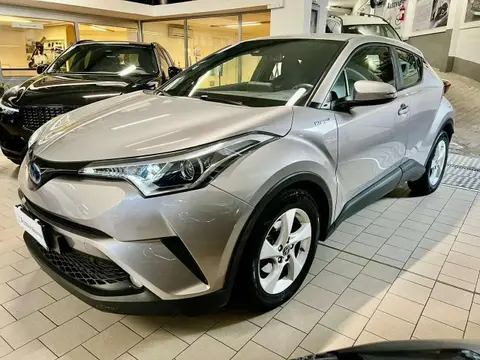 Annonce TOYOTA C-HR Hybride 2019 d'occasion 