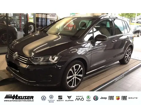 Used VOLKSWAGEN GOLF Petrol 2015 Ad 