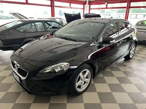 Used VOLVO V40 Diesel 2018 Ad 