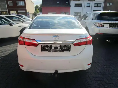 Used TOYOTA COROLLA Petrol 2014 Ad 