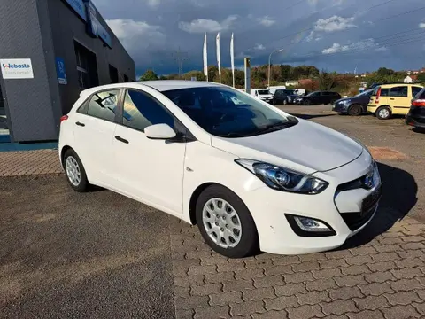 Used HYUNDAI I30 Petrol 2015 Ad 