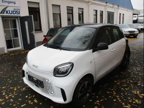 Used SMART FORFOUR Electric 2021 Ad 