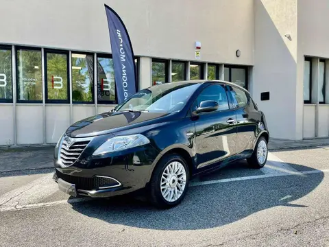 Annonce LANCIA YPSILON Essence 2015 d'occasion 