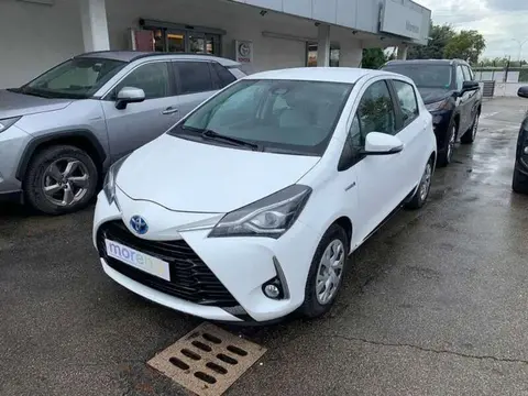 Used TOYOTA YARIS Hybrid 2018 Ad 