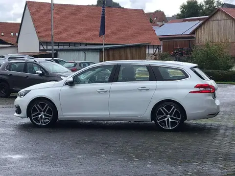 Used PEUGEOT 308 Petrol 2018 Ad 