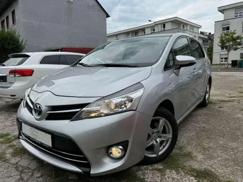 Used TOYOTA VERSO Diesel 2015 Ad 