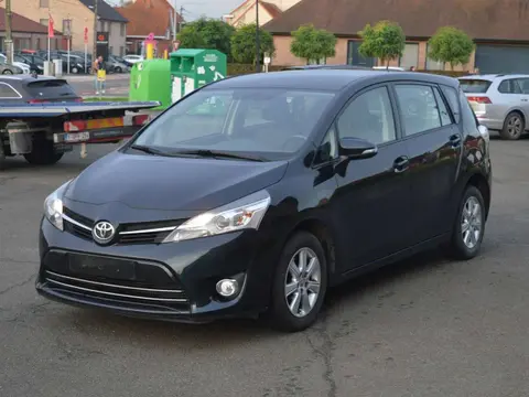 Used TOYOTA VERSO Petrol 2015 Ad 